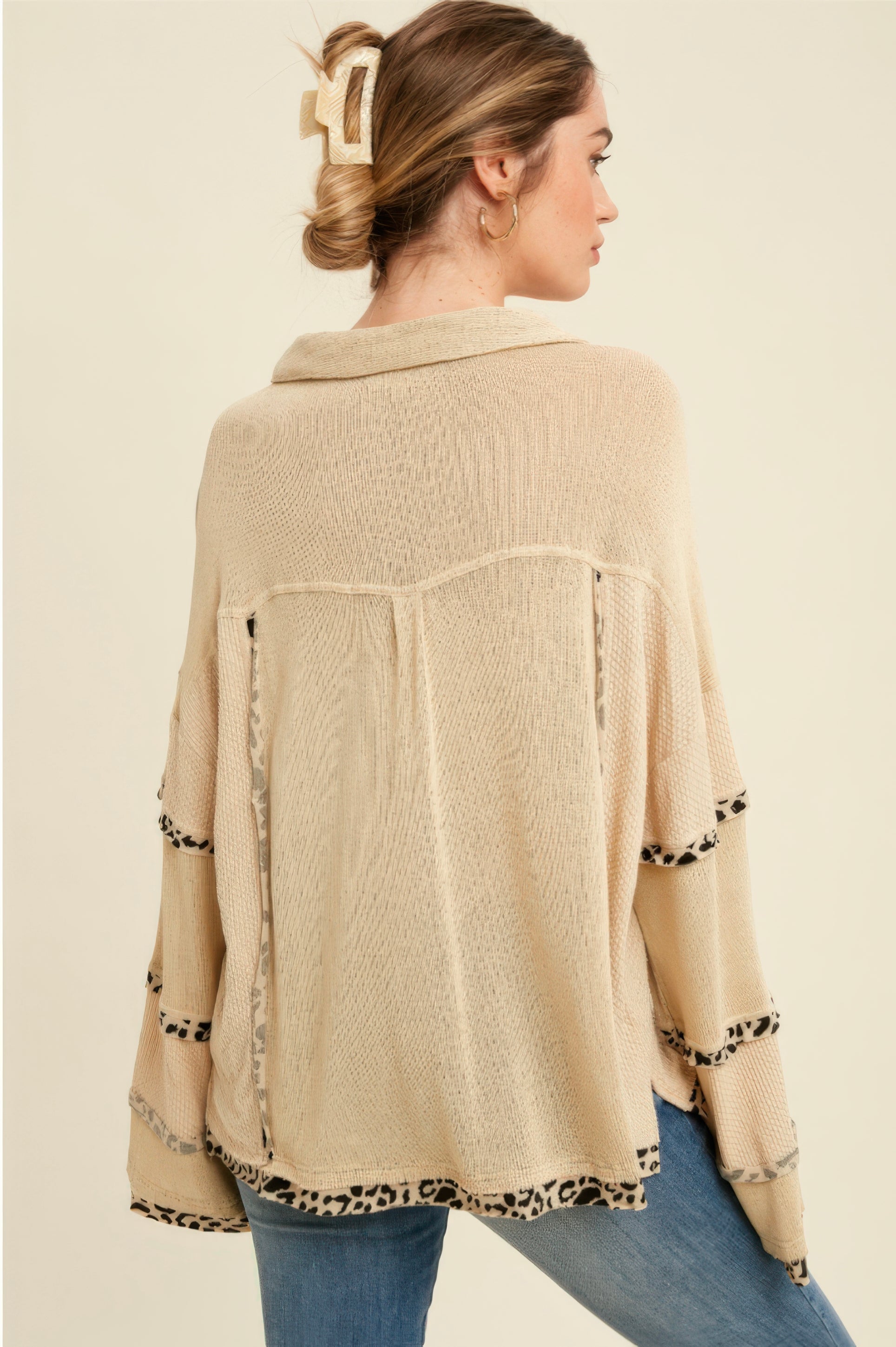 Leopard Trim Collared Thermal Top – Beige